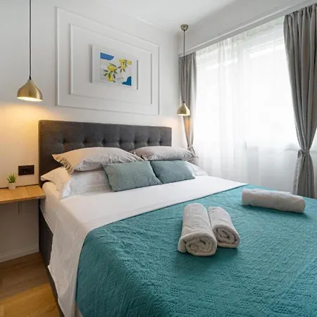 Lemon & Sun Apartment